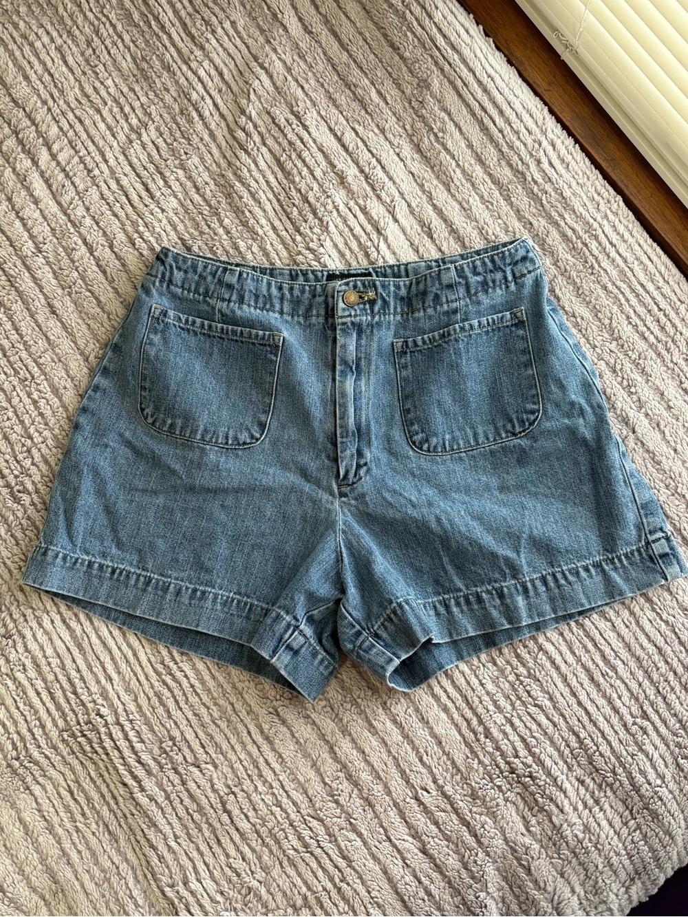 American Eagle Vintage Jean Shorts Size 8 Y2K 90s Summer Vacation Utility Mom